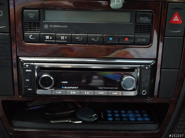 我的B55 Passat 2.0-------正時皮帶及DEPO大燈組更換