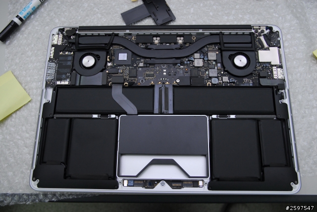 Macbook pro retina 13.3" C蓋鍵盤更換