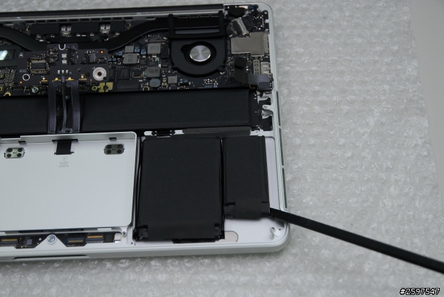 Macbook pro retina 13.3" C蓋鍵盤更換
