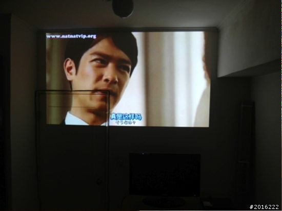 JD-130 Android智慧電視棒+投影機 隨便也有百吋奉還