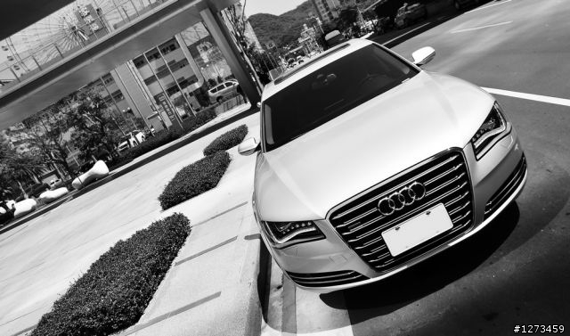 --科技旗艦-- Audi A8L 4.0T 分享