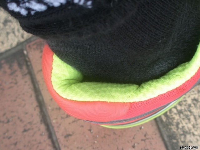 adidas supernova sequence 6 m --- 2013 台北馬拉松訓練跑鞋