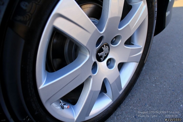 <開箱> Peugeot 308SW 1.6-ehdi