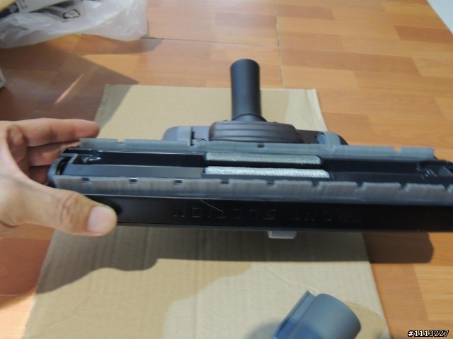 不專業開箱伊萊克斯Electrolux 靜電撢吸塵器ZSC69FD2