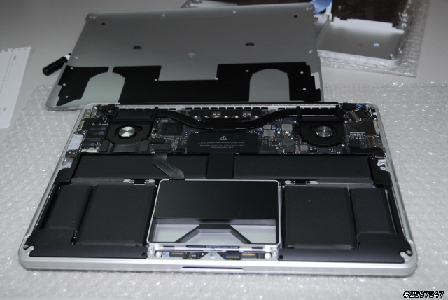 Macbook pro retina 13.3" C蓋鍵盤更換