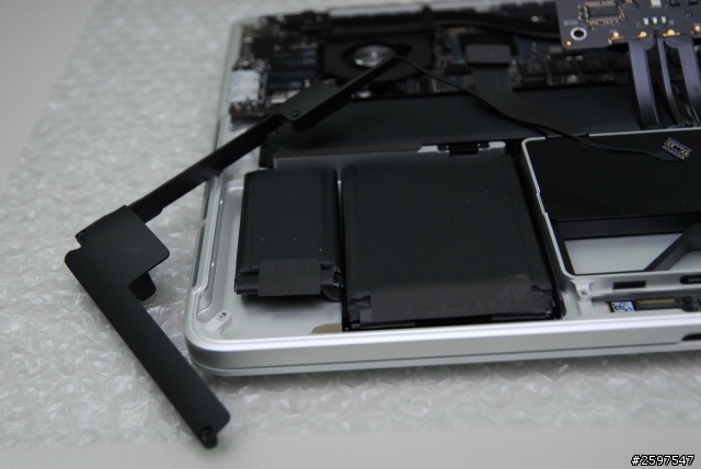 Macbook pro retina 13.3" C蓋鍵盤更換