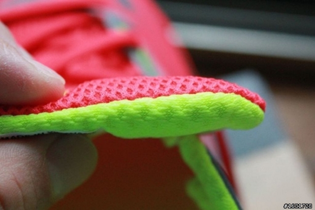 adidas supernova sequence 6 m --- 2013 台北馬拉松訓練跑鞋