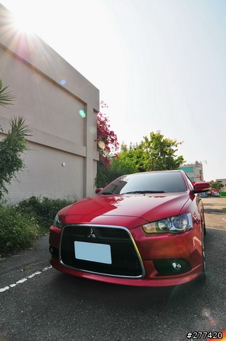 (更新照片)終於可以開箱了,LANCER SB
