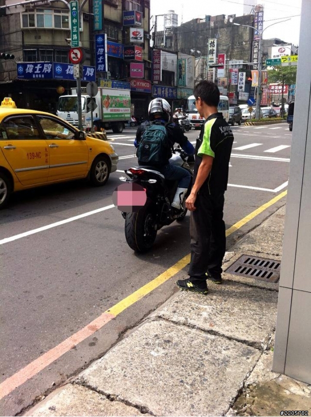 2013 NINJA 1000SX 開箱 初跑心得(補1萬公里騎乘心得)