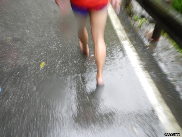 2013雨中熱血狂奔的太魯閣峽谷馬拉松