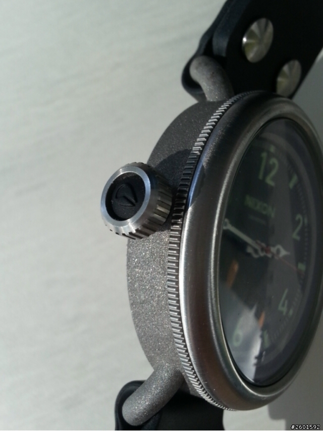 首次開箱 獻給NIXON OCTOBER