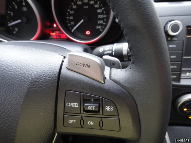 2013 小改款Mazda5旗艦版開箱 (內含有毒照片)