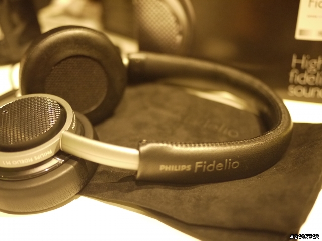 Philips Fidelio M1開箱