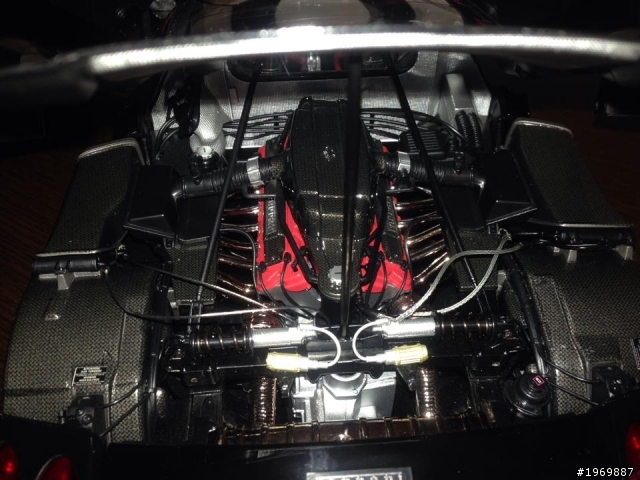 1/12 Kyosho Ferrari Enzo 開箱分享