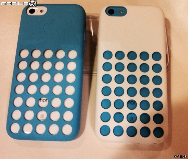 iPhone 5C 白色/藍色 & 洞洞殼 開箱