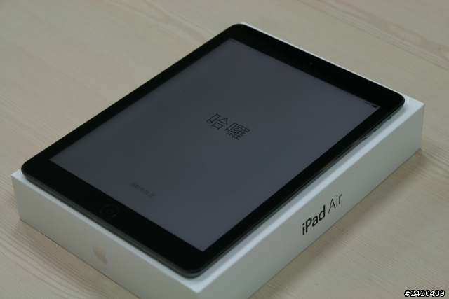 陸版太空灰iPad Air+台灣hoda保護貼