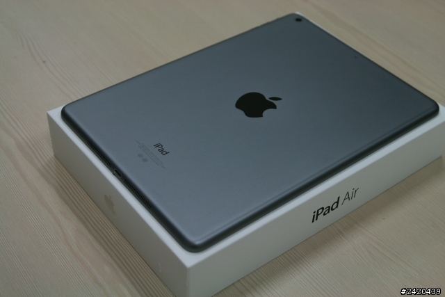陸版太空灰iPad Air+台灣hoda保護貼