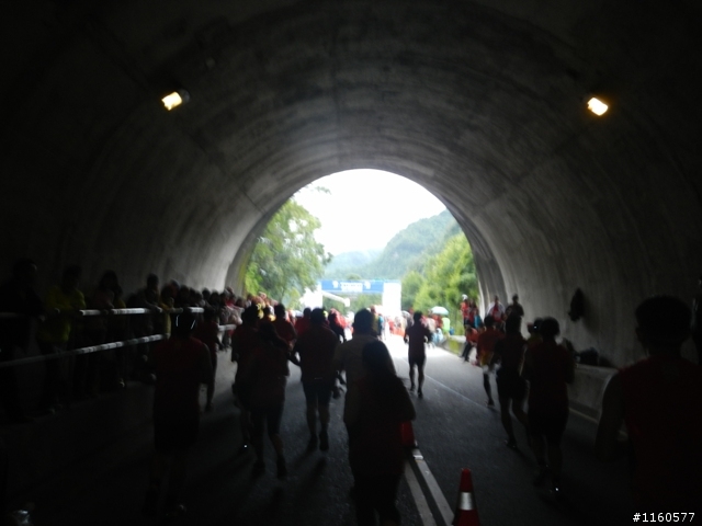 2013雨中熱血狂奔的太魯閣峽谷馬拉松