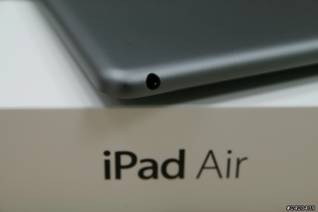 陸版太空灰iPad Air+台灣hoda保護貼
