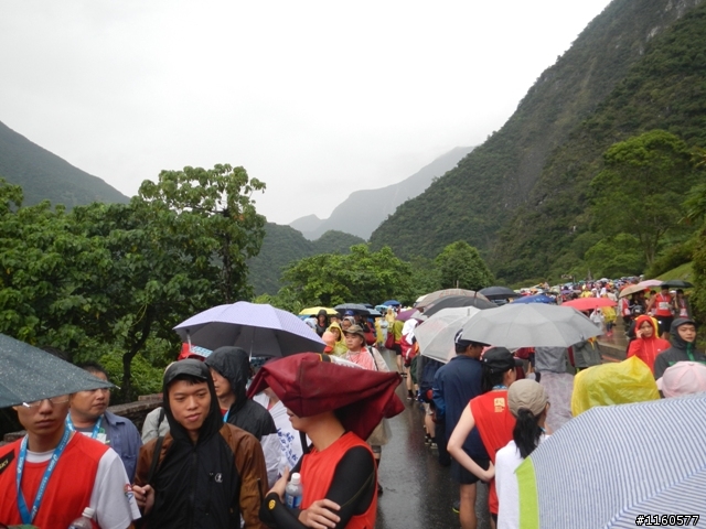2013雨中熱血狂奔的太魯閣峽谷馬拉松