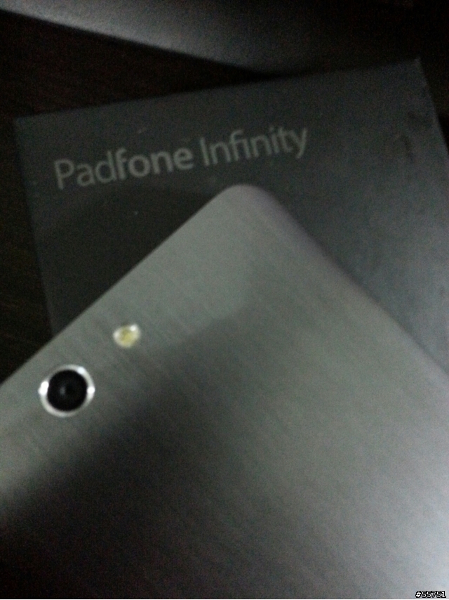 padfone infinity new or old選哪隻~