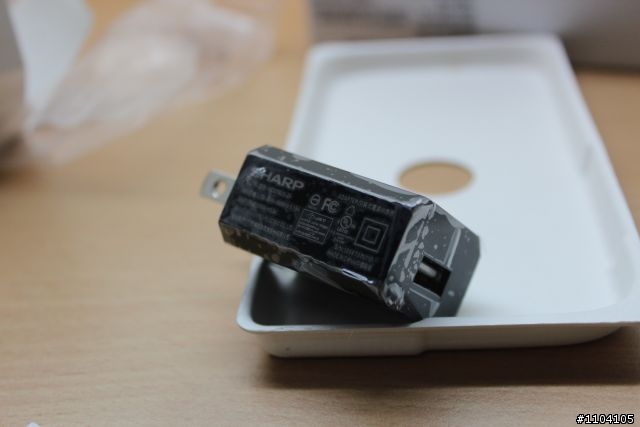 【冷門開箱】SHARP SH930W 質感白(11/26更新 手機螢幕已裂)