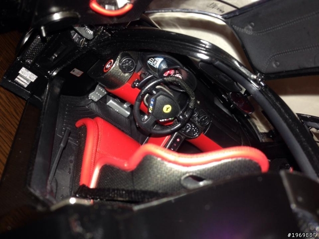 1/12 Kyosho Ferrari Enzo 開箱分享