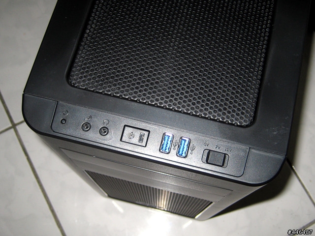 Fractal Design Arc Mini R2 開箱