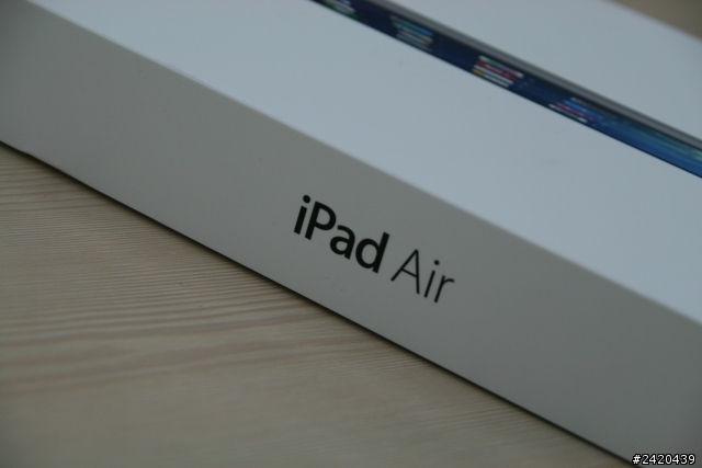 陸版太空灰iPad Air+台灣hoda保護貼