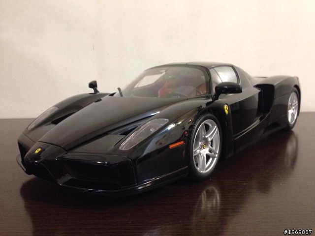 1/12 Kyosho Ferrari Enzo 開箱分享