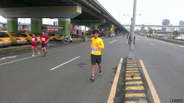 Reebok型男大作戰 FINAL TEST 新北市八里左岸全國馬拉松
