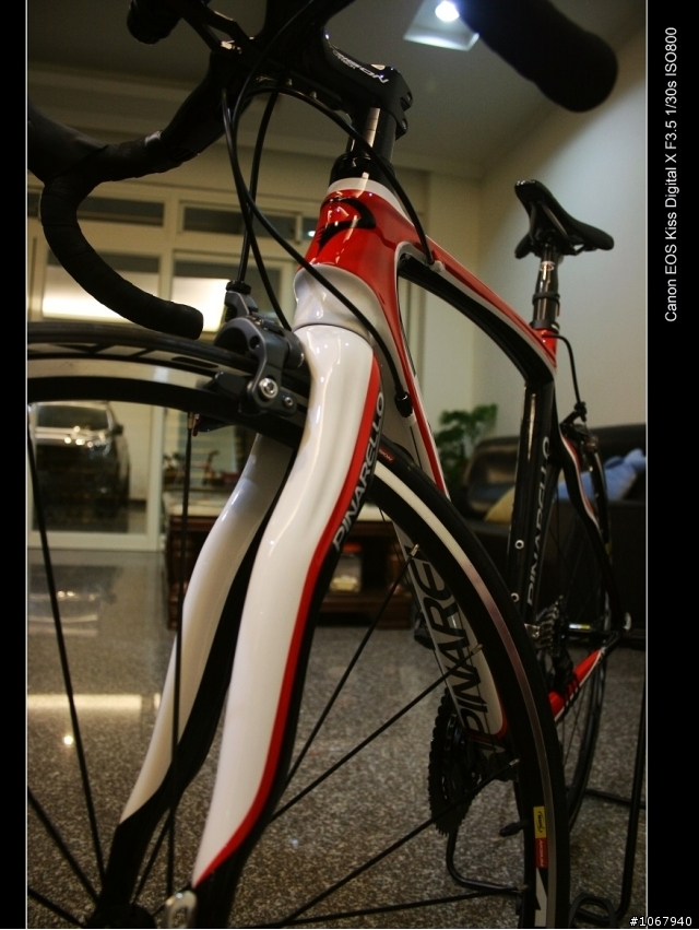 偽裝pinarello 加映老婆的AVAIL