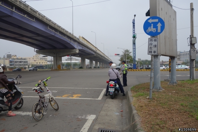 2013 騎單車拜訪台中100K ,