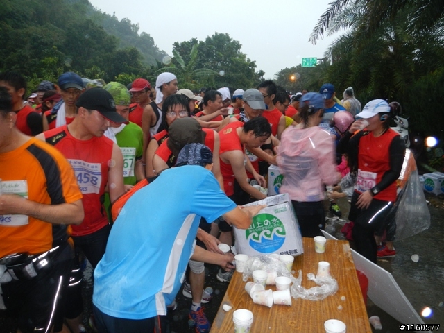 2013雨中熱血狂奔的太魯閣峽谷馬拉松