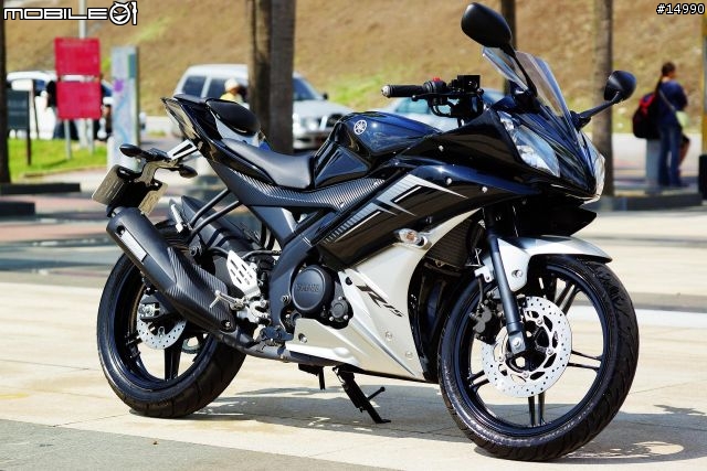 獨一無二的品味:YAMAHA YZF-R15 v2.0 2013