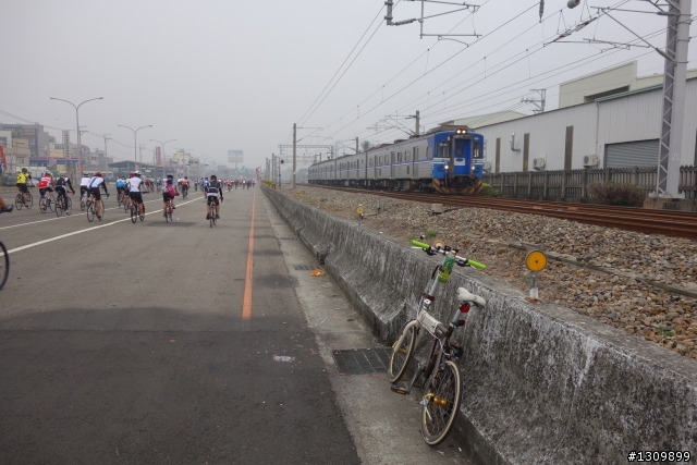 2013 騎單車拜訪台中100K ,