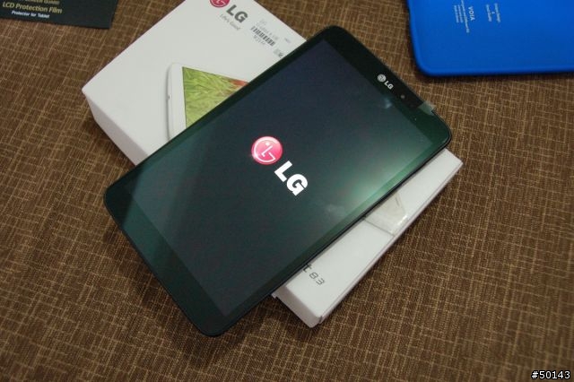 LG Tablet 8.3 預購到手 小細節開箱