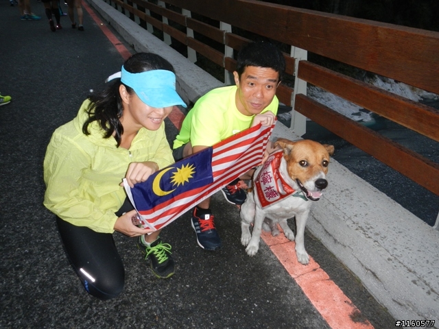 2013雨中熱血狂奔的太魯閣峽谷馬拉松