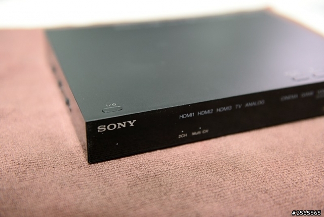 方寸間的奇幻世界 SONY MDR-HW700DS