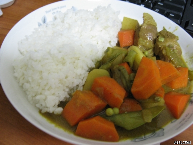 外宿小料理-特製咖哩