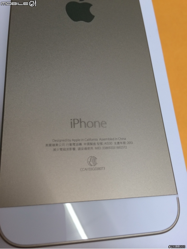 撿到一隻金色iphone 5s~感謝大大們的無私分享完成包膜與邊框保護~