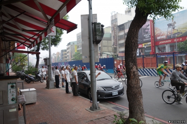 2013 騎單車拜訪台中100K ,