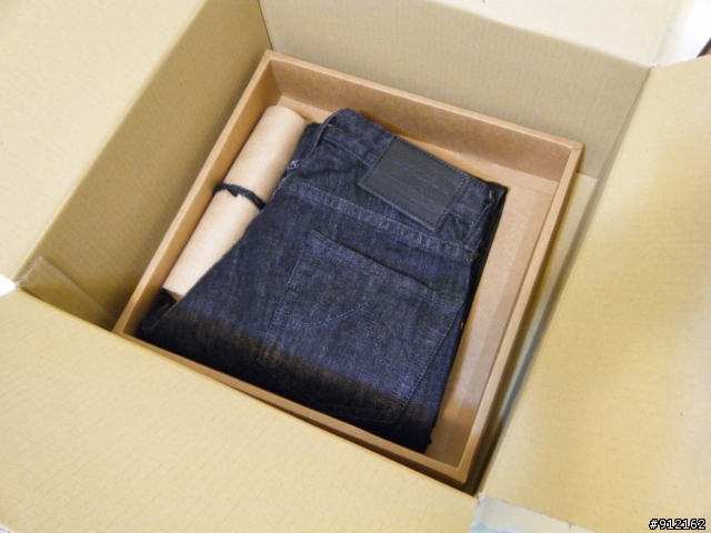 低調中的高質感─JEANSDA Phoenix Deep Black Rigid Jeans