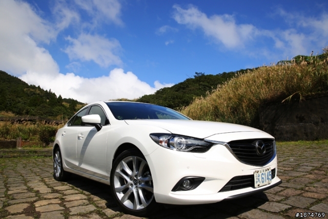136.9萬安全配備最齊全的大型房車----參加All New Mazda6柴油款試駕活動心得分享