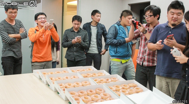 小惡魔下午茶(102/11/25)-Krispy Kreme甜甜圈大軍的逆襲