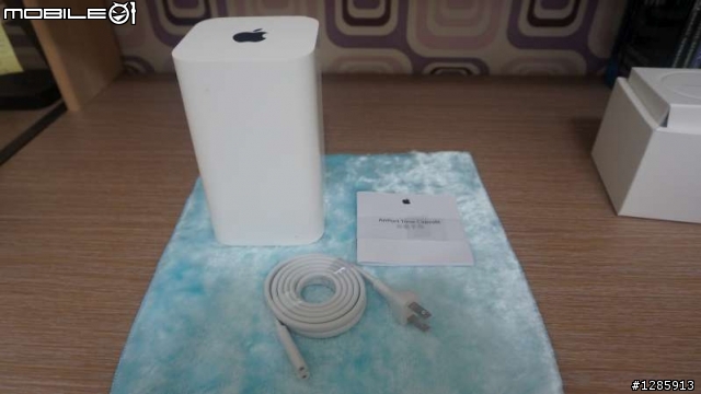 2013 年末最新款 AirPort Time Capsule 2TB 一大早開箱