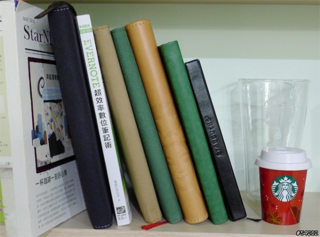 【開箱文】2014 STARBUCKS 星巴克年曆 追加 星巴克皮質旅行筆記本