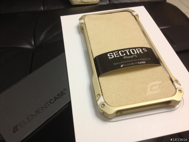 iPhone 5s 金色邊框Element Case 開箱囉~