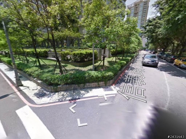請教信義路五段150巷這4間建案開放空間是否違法?(新增:北市府推諉一個月,一通電話神速回覆)