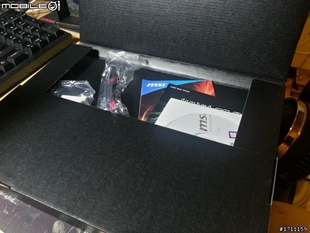 雙重火力的合金裝備!MSI GTX760 HAWK & 7970PE 3GD5 BE 雙卡開箱
